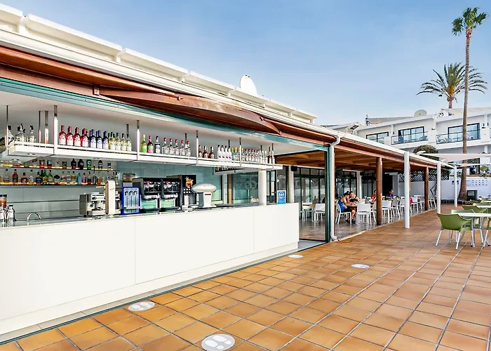 Отель Thb Flora