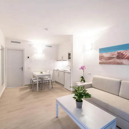 فندق Thb Flora بويرتو ذيل كارمين