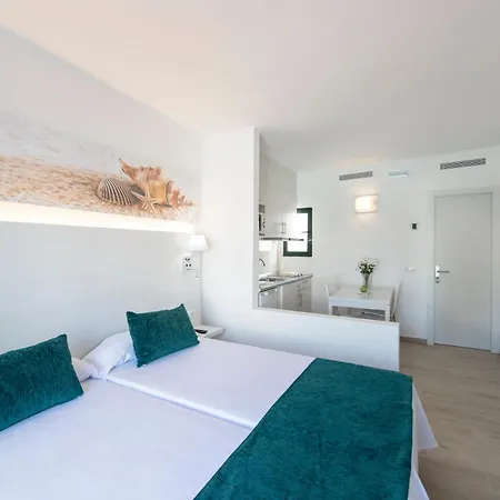 Thb Flora Hotel 3*