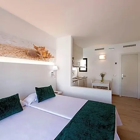 Hotel Thb Flora Puerto del Carmen (Lanzarote)