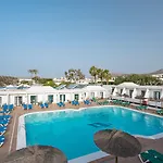 Thb Flora Готель 3*