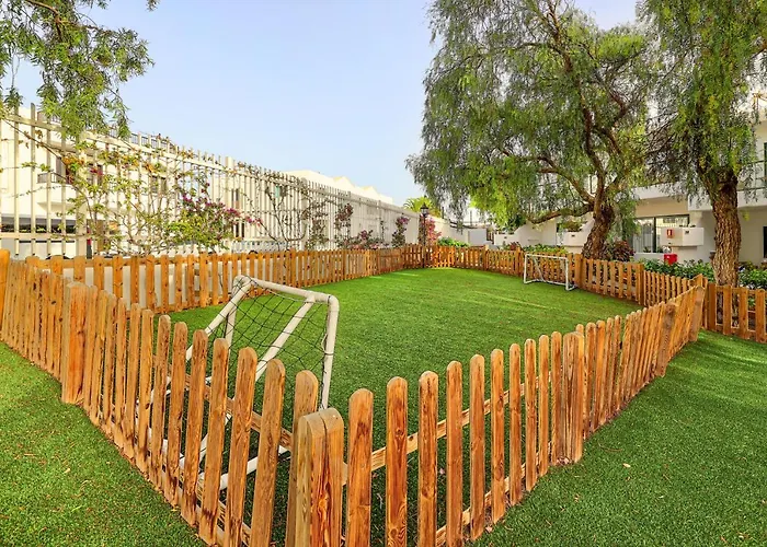 Thb Flora Puerto del Carmen (Lanzarote)